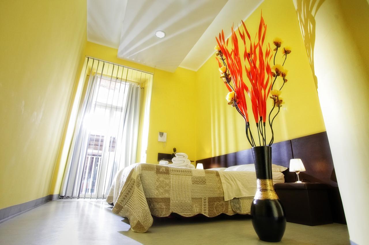 나폴리 Chiaia Relax B&B 외부 사진