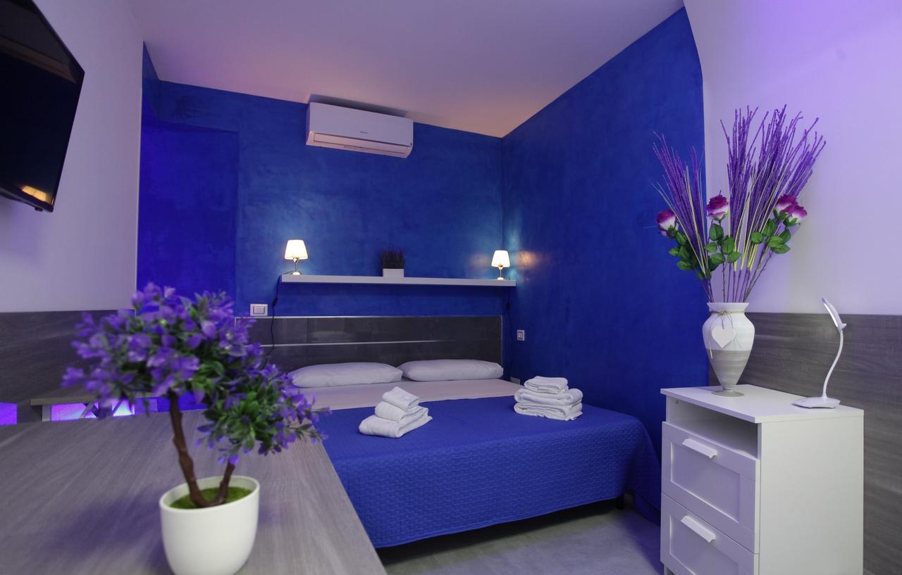 나폴리 Chiaia Relax B&B 외부 사진