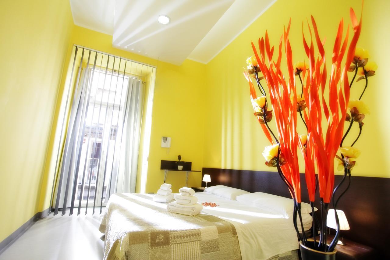 나폴리 Chiaia Relax B&B 외부 사진