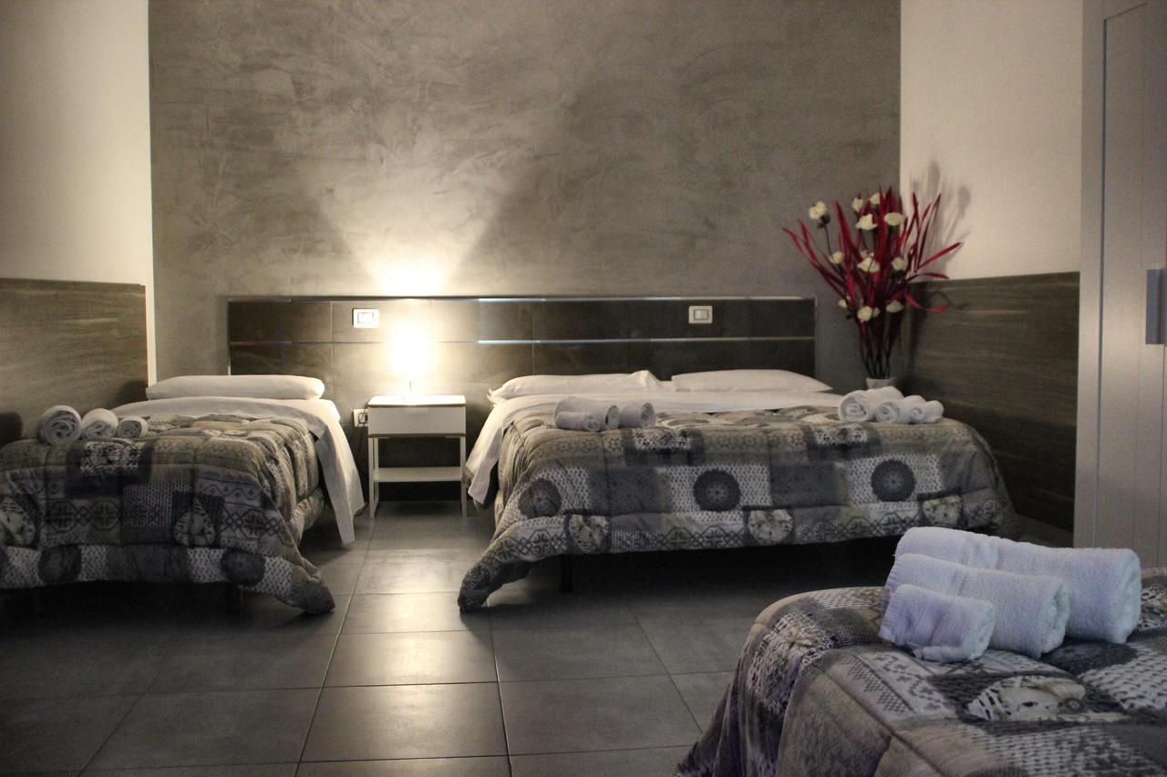 나폴리 Chiaia Relax B&B 외부 사진