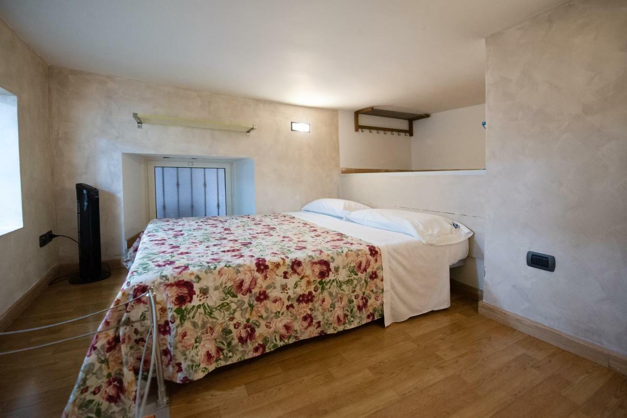 나폴리 Chiaia Relax B&B 외부 사진
