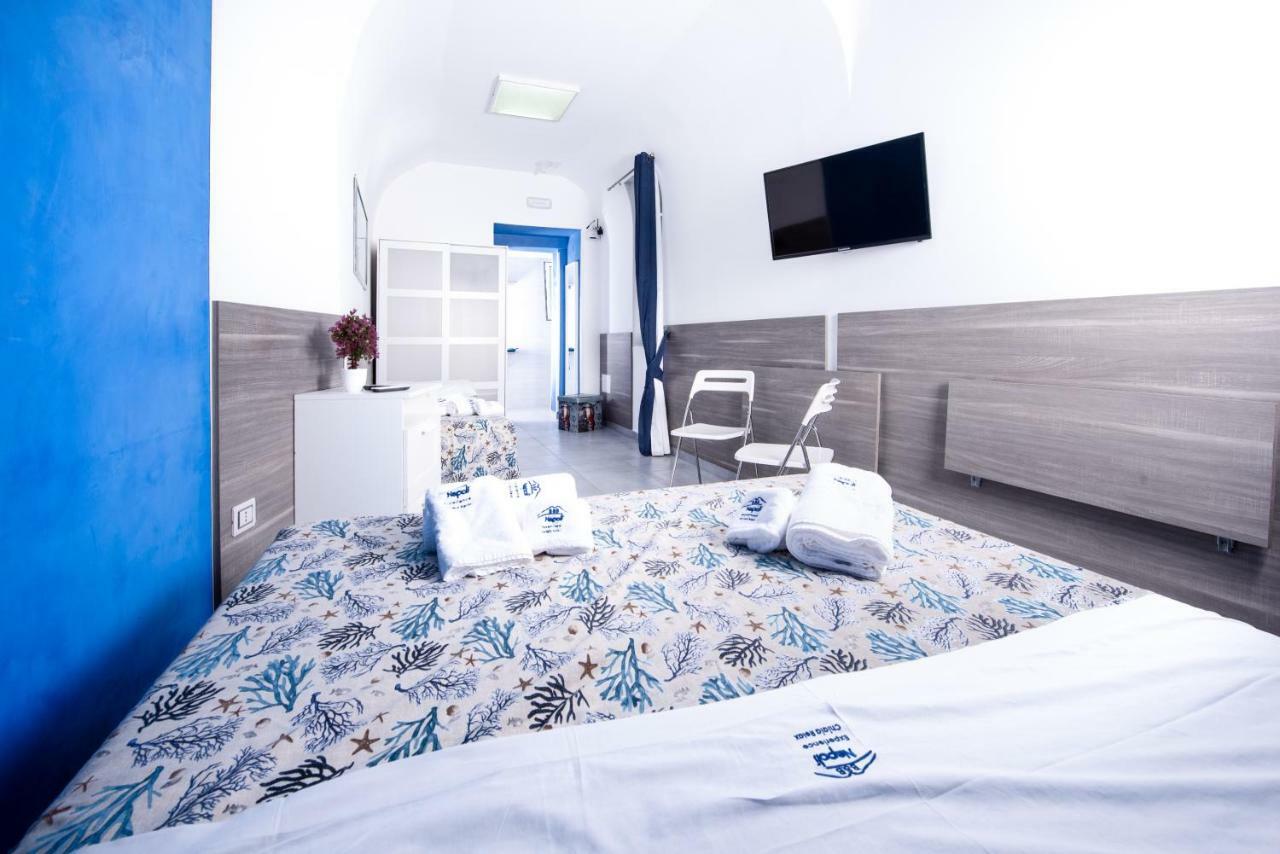 나폴리 Chiaia Relax B&B 외부 사진